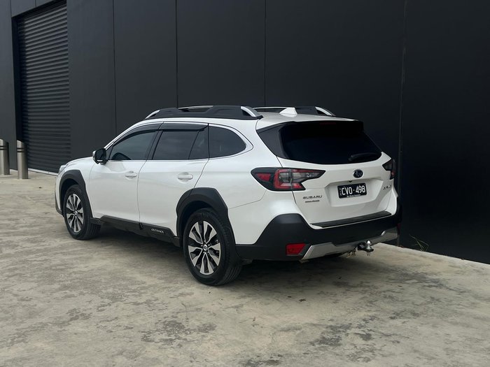 2023 Subaru Outback AWD Touring