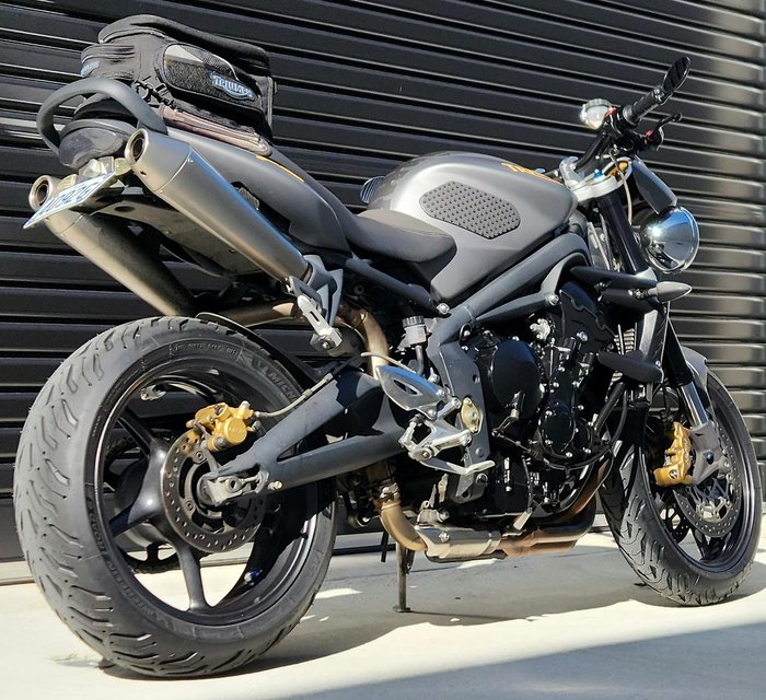 2010 Triumph Street Triple R
