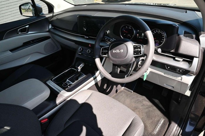 2023 Kia Carnival