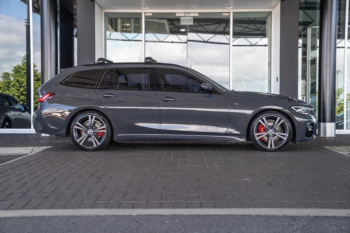 2022 BMW 3 Series 330i M Sport