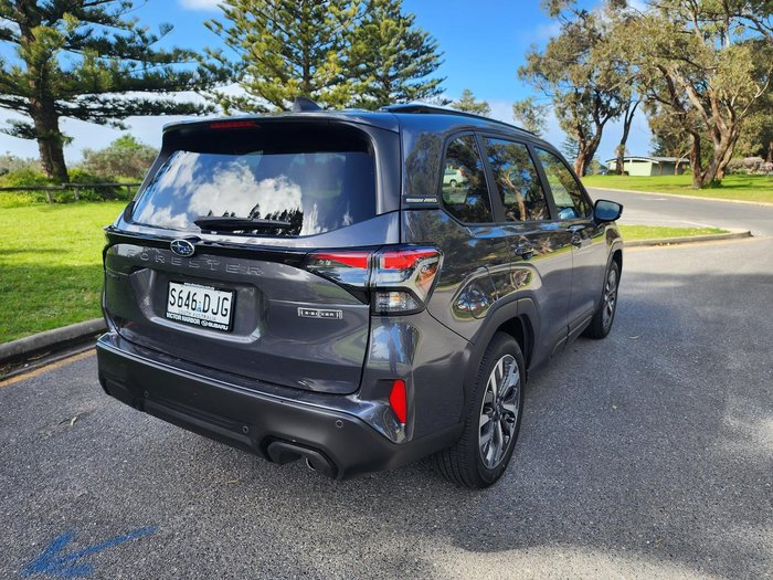 2026 Subaru Forester Hybrid Touring