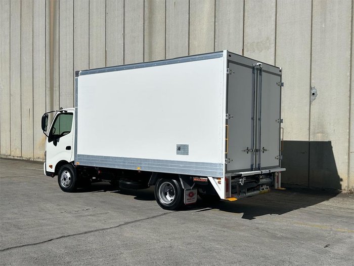 2021 Hino 300 Series