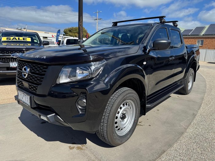 2023 Nissan Navara SL