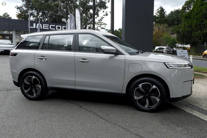 2026 Jaecoo J5 EV Summit