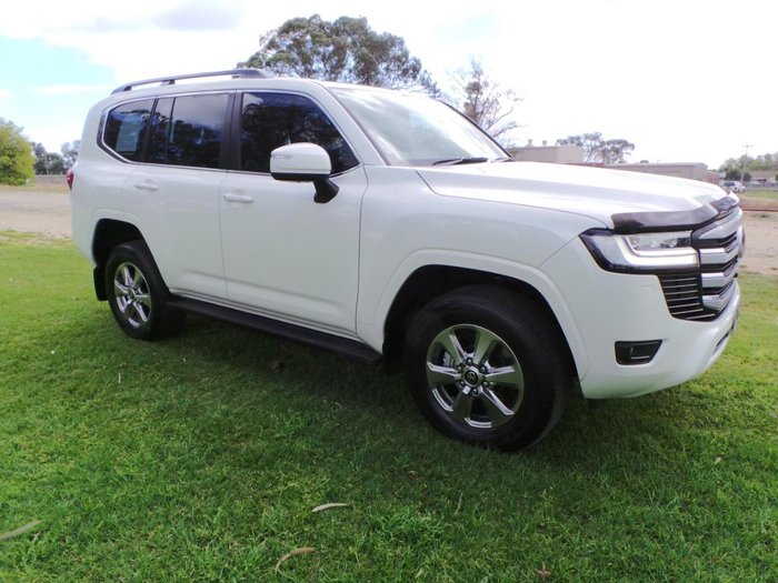 2024 Toyota Landcruiser
