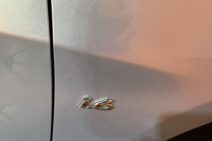 2012 Hyundai Accent Active