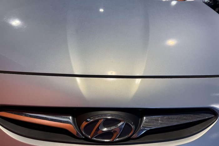 2012 Hyundai Accent Active