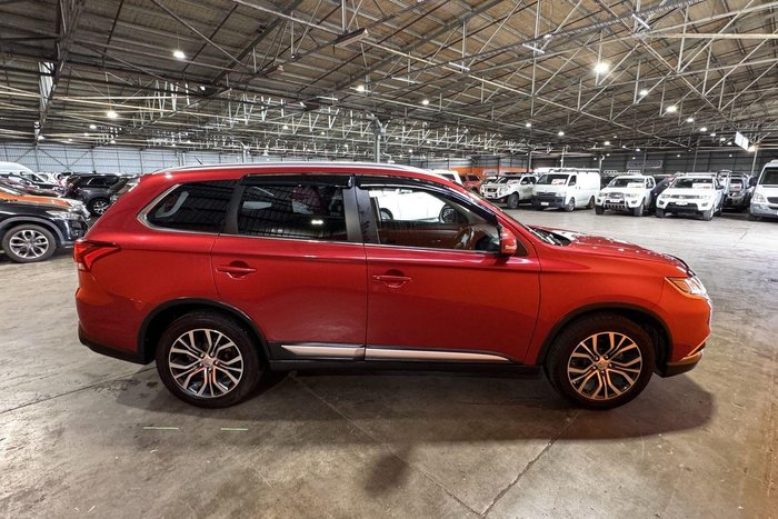 2015 Mitsubishi Outlander LS