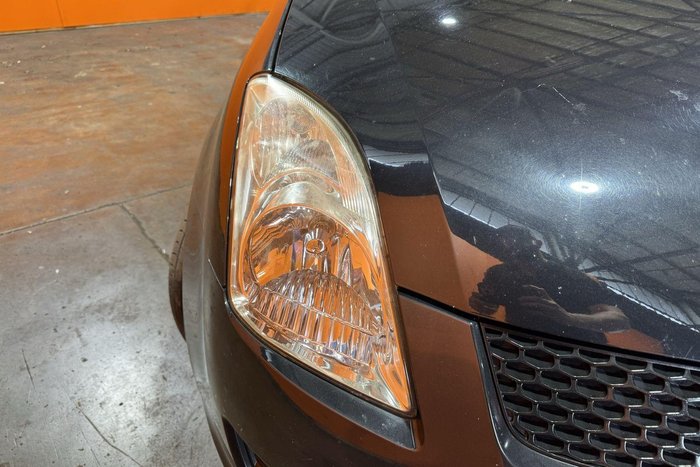 2009 Suzuki Swift GLX
