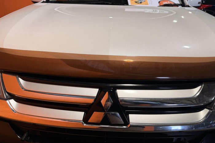 2015 Mitsubishi Outlander LS