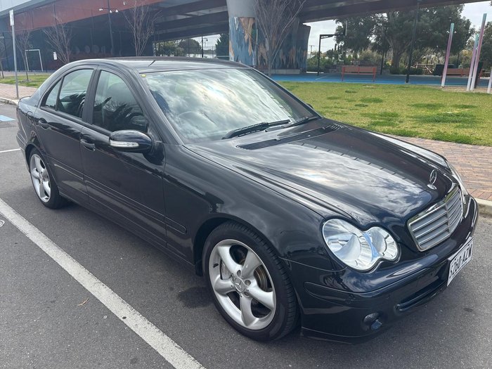2006 Mercedes-Benz C-Class