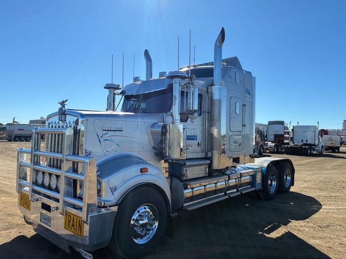 2018 Kenworth T909