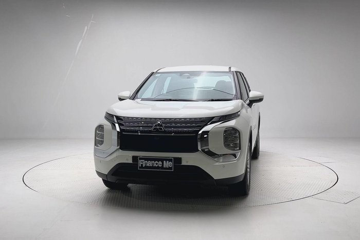 2024 Mitsubishi Outlander