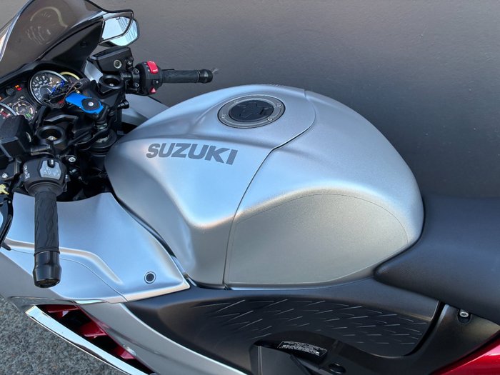 2022 Suzuki GSX1300RR (HAYABUSA) BLUE