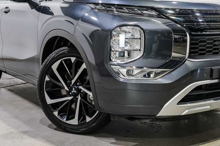 2024 Mitsubishi Outlander Exceed Tourer