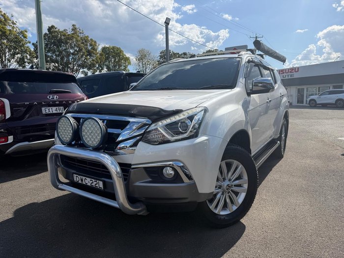 2018 Isuzu MU-X LS-T