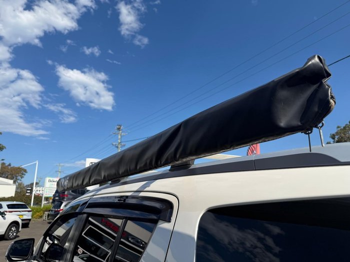 2018 Isuzu MU-X LS-T