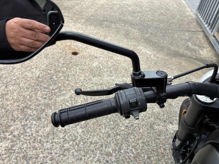 2016 Ducati SCRAMBLER FULL THROTTLE BLACK