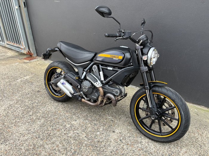 2016 Ducati SCRAMBLER FULL THROTTLE