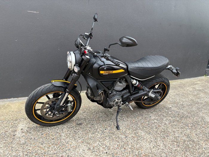 2016 Ducati SCRAMBLER FULL THROTTLE BLACK
