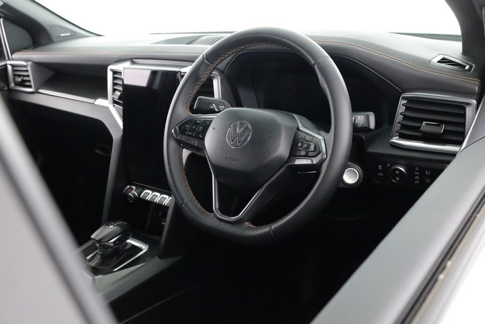 2025 Volkswagen Amarok