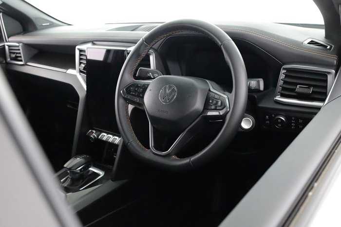 2025 Volkswagen Amarok