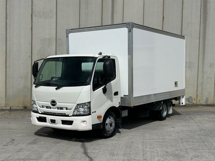 2023 Hino 300