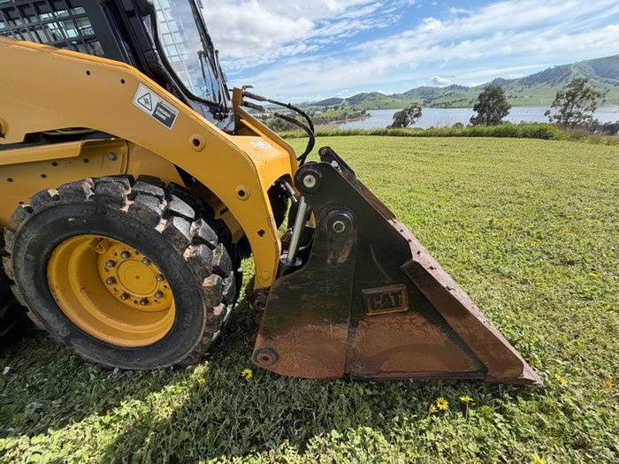 2016 Caterpillar 226B3