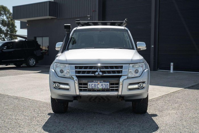 2016 Mitsubishi Pajero