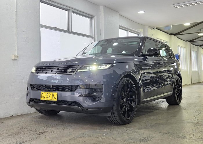 2023 Land Rover Range Rover Sport D250 SE