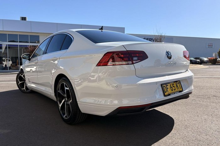 2022 Volkswagen Passat 140TSI Business