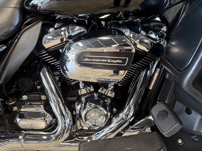 2018 Harley-Davidson Ultra Limited 107 (FLHTK)