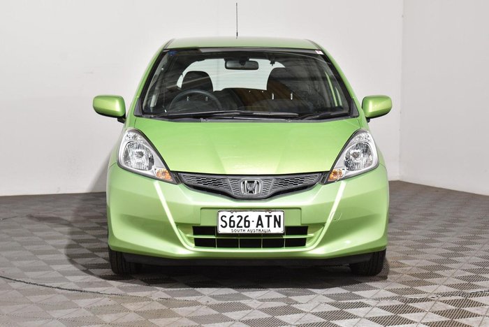 2012 Honda Jazz GLi