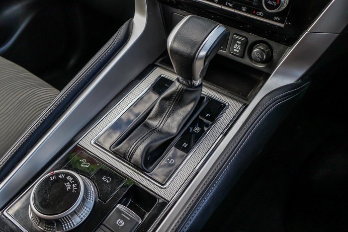 2021 Mitsubishi Pajero Sport GLS