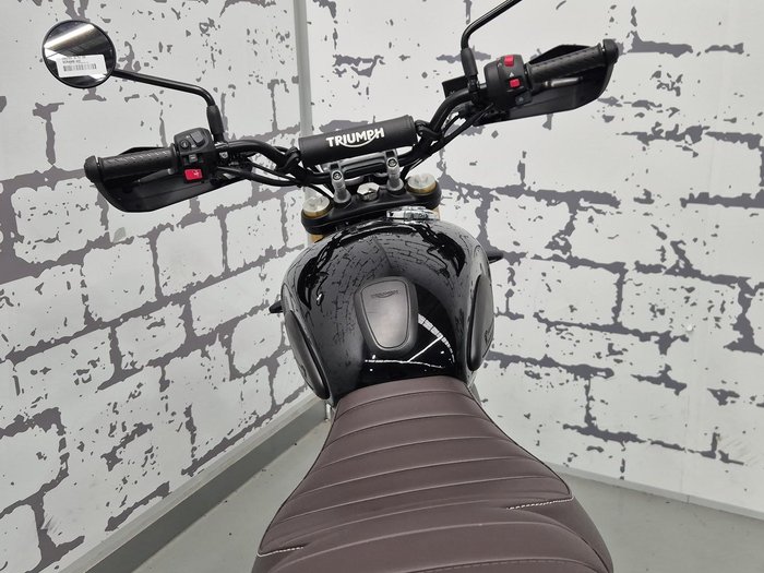 2024 Triumph Scrambler 400 X Scrambler Black
