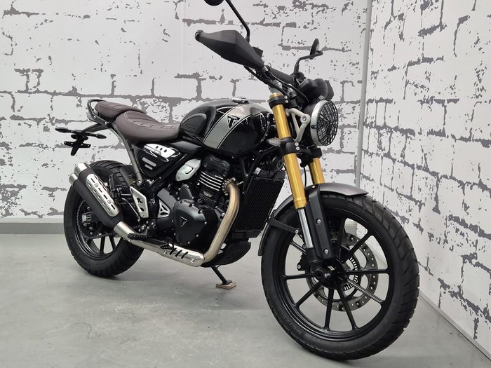 2024 Triumph Scrambler 400 X Scrambler Black