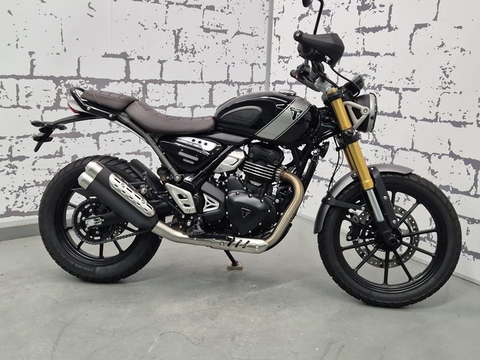 2024 Triumph Scrambler 400 X Scrambler Black