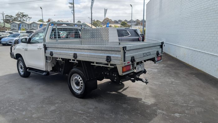 2023 Toyota Hilux SR