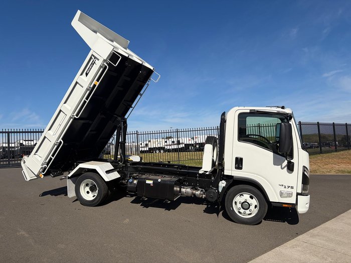 2026 Isuzu N Series NPR 45/65-175 DT D34 Tipper