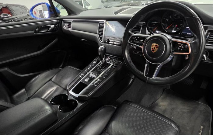 2017 Porsche Macan