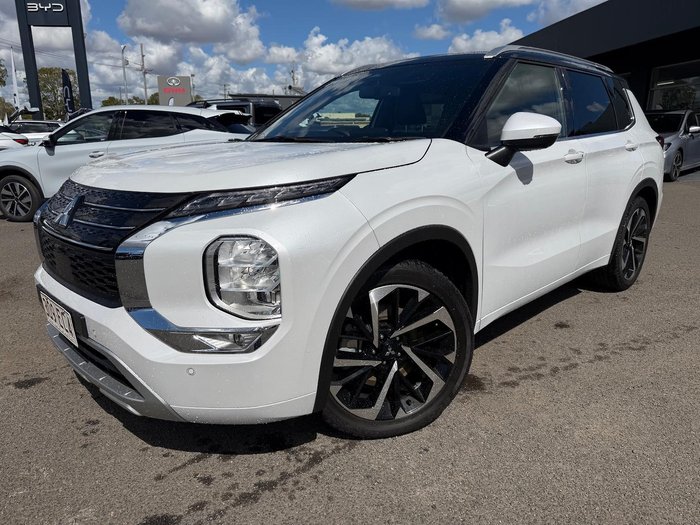 2022 Mitsubishi Outlander Exceed Tourer