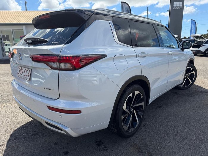 2022 Mitsubishi Outlander Exceed Tourer