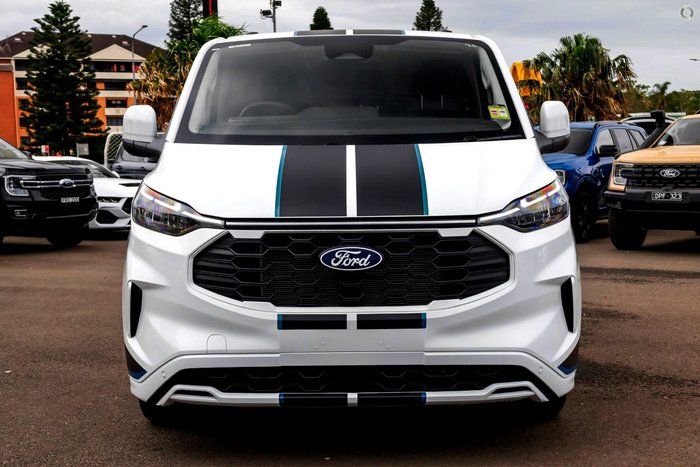2026 Ford Transit Custom