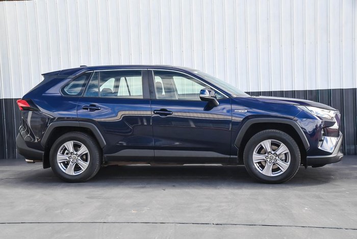 2024 Toyota RAV4 GX