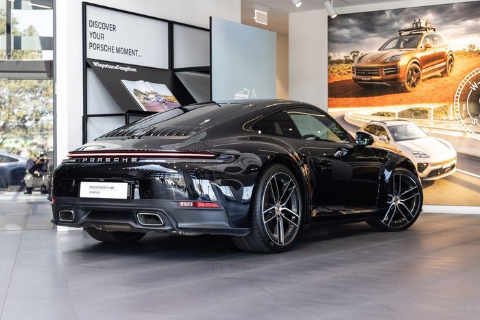 2024 Porsche 911 Carrera