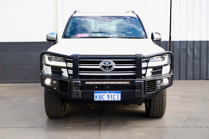 2023 Toyota Landcruiser