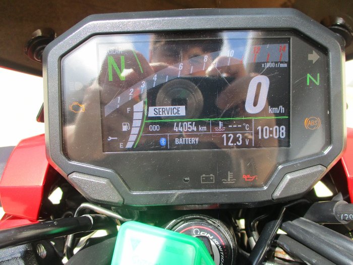 2024 Kawasaki Z500 GREEN