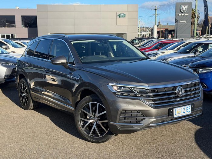 2019 Volkswagen Touareg