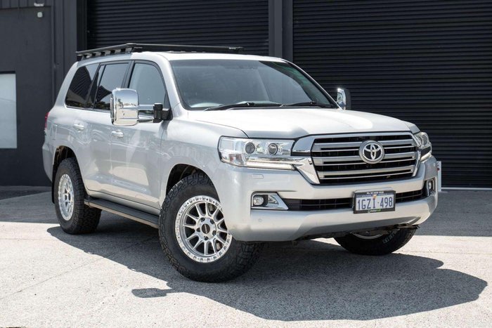2016 Toyota Landcruiser