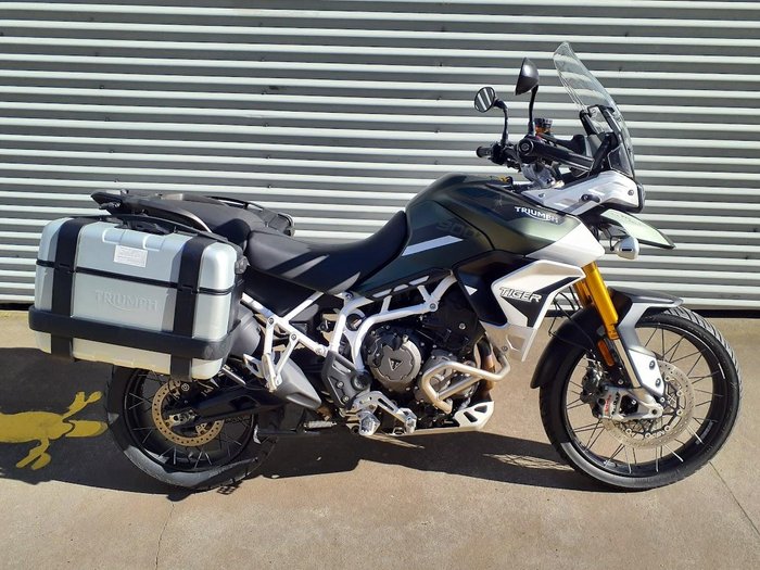 2023 Triumph Tiger 900 Rally Pro Tiger Green